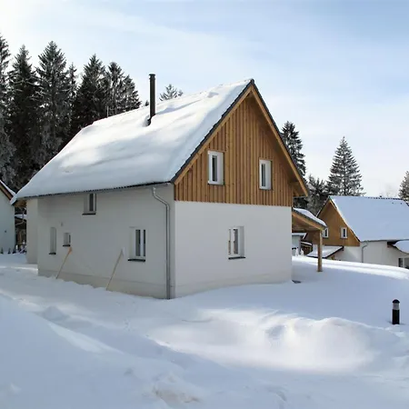 Holiday Lakeside Village 13 - - Sauna By Interhome * フリンブルク
